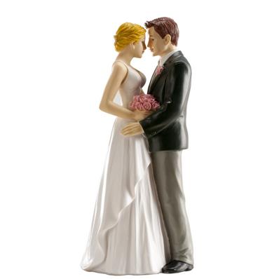 Figurine mariés qui s'embrassent